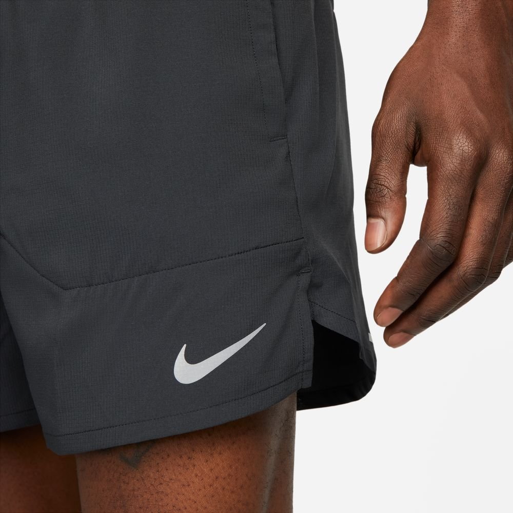 Šortky Nike Dri-FIT Stride M černé