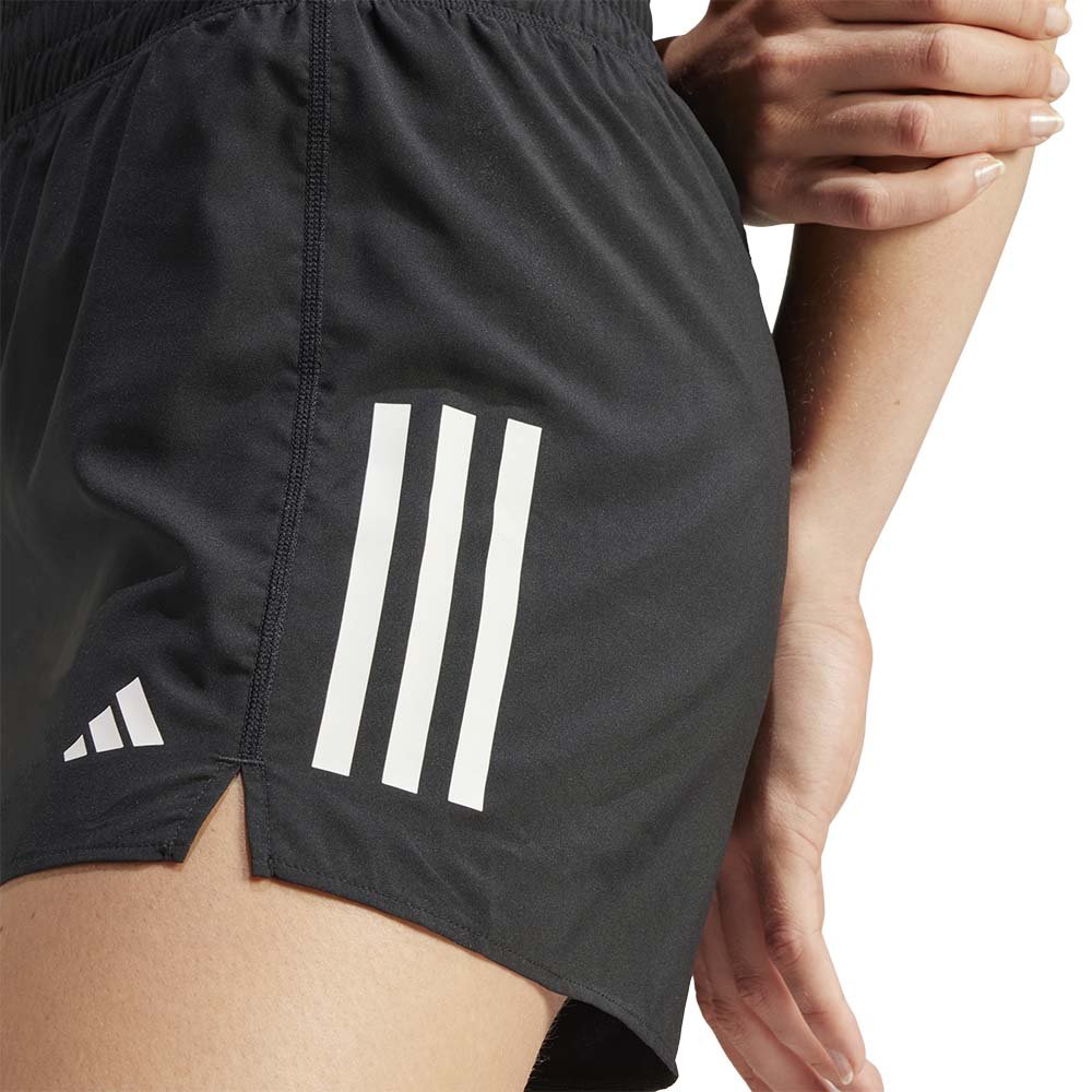 Pantalon scurt adidas Own The Run în alb și negru
