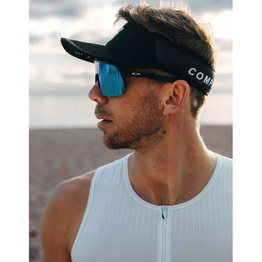 Compressport Ultralight Visor U Alb-negru