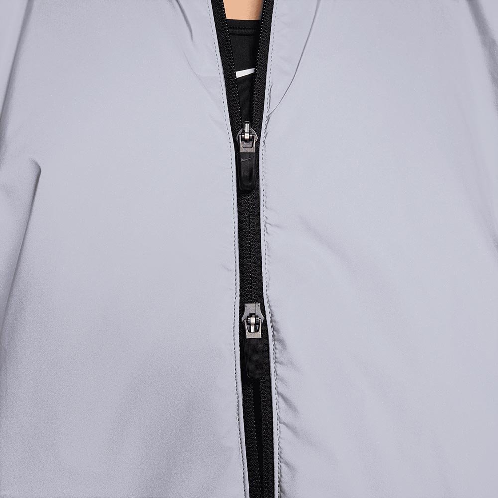 Jachetă Nike Running Division W argintiu și negru