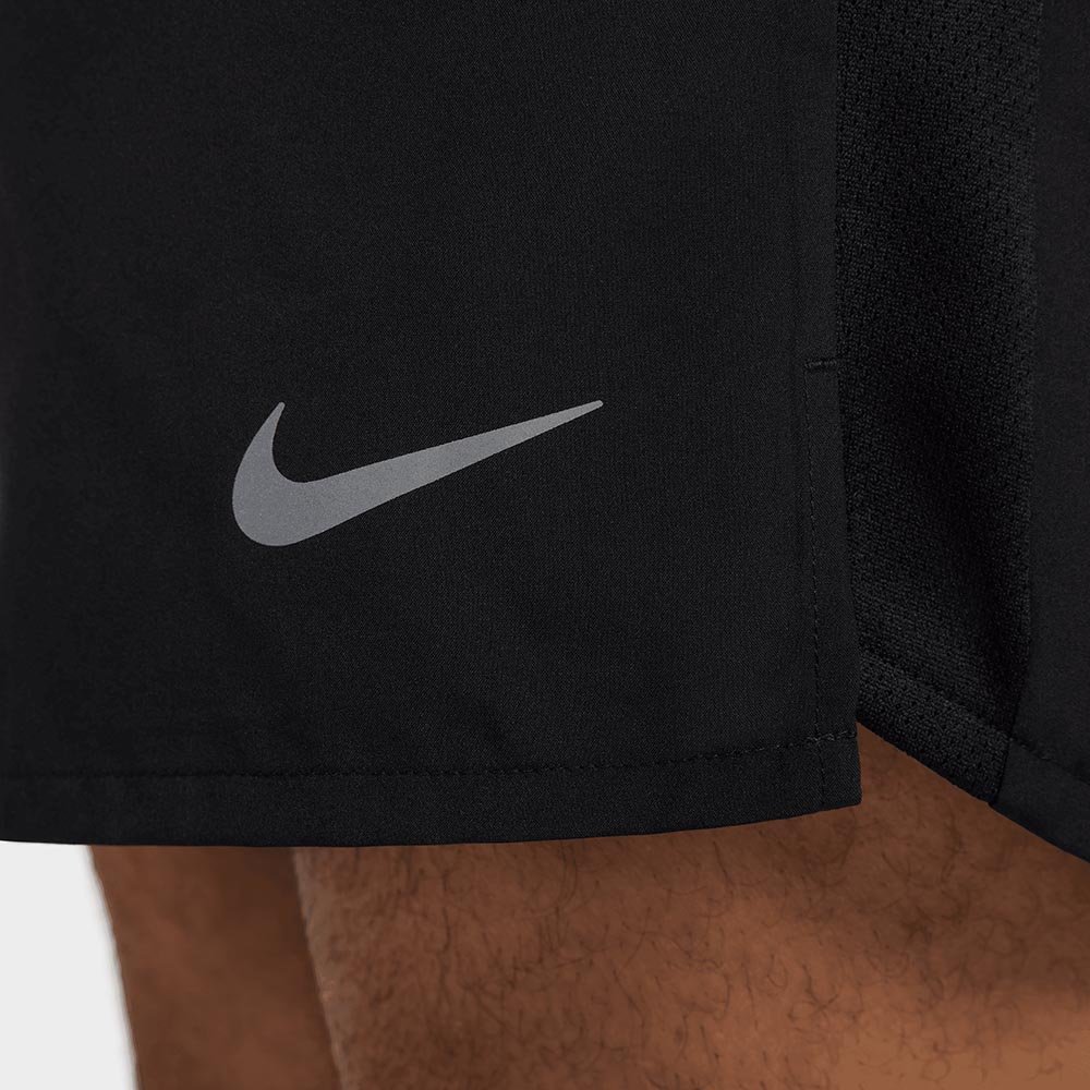 Nike Challenger M Black Shorts