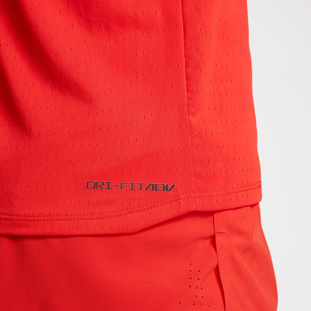 Tricou roșu Nike AeroSwift M