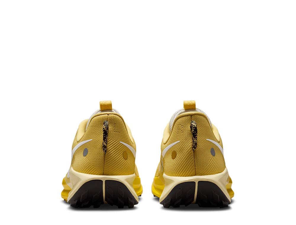 Pantofi Nike ReactX Pegasus Trail 5 M galben-alb