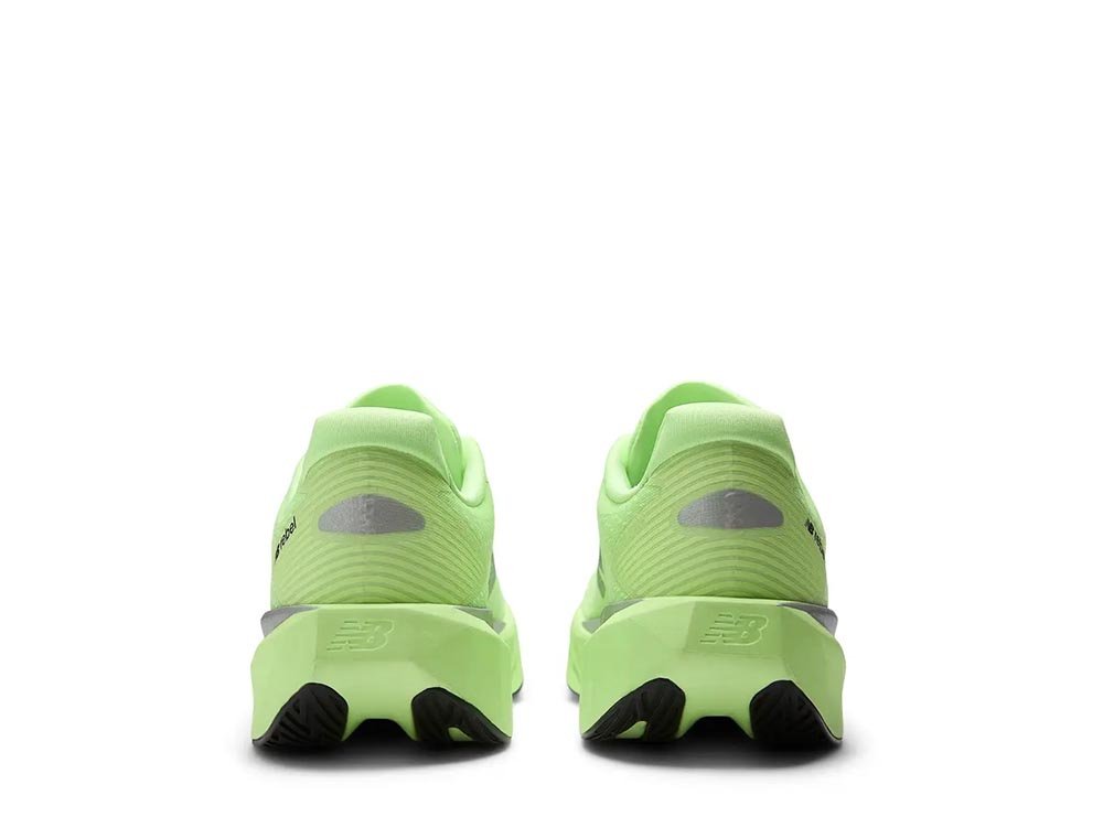 New Balance FuelCell Rebel v5 M Green Shoes