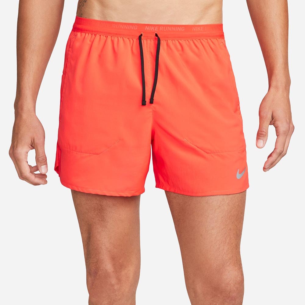 Nike Dri-FIT Stride M Red Shorts