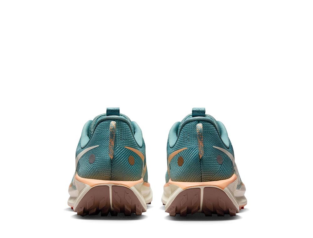 Pantofi sport Nike ReactX Pegasus Trail 5 pentru femei, albaștri și albi