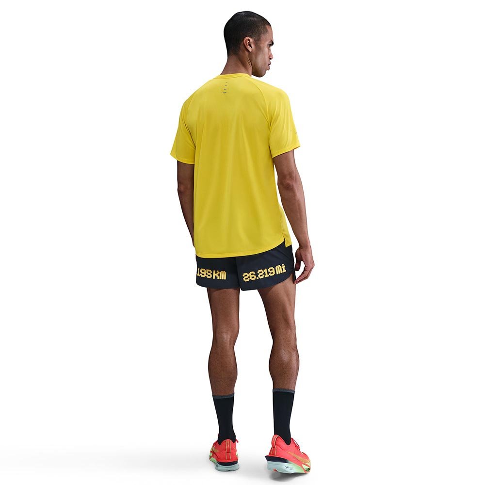 Koszulka Nike Stride City Marathon M Żółta