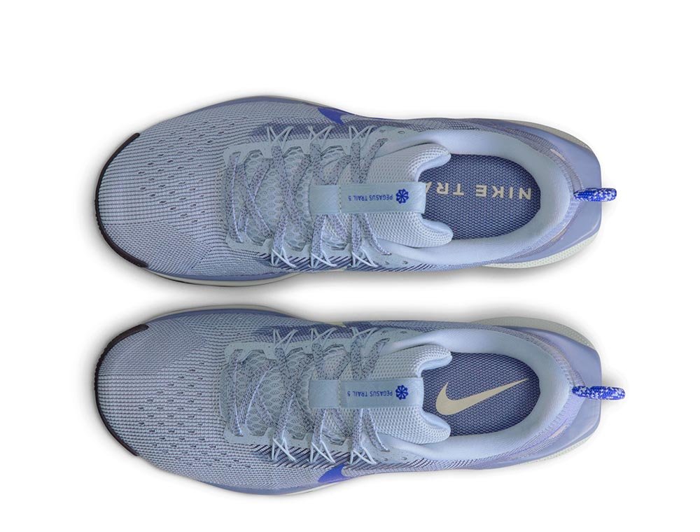 Pantofi sport Nike ReactX Pegasus Trail 5 pentru femei, violet-albastru