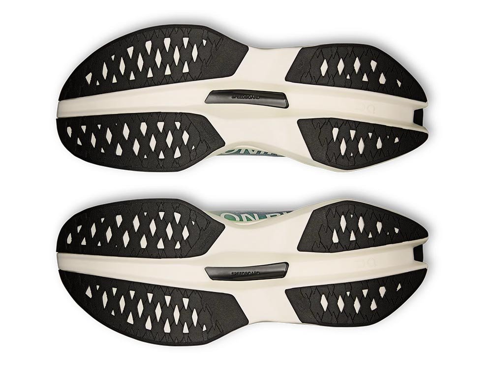 On CloudBoom Max M Shoes White and Green