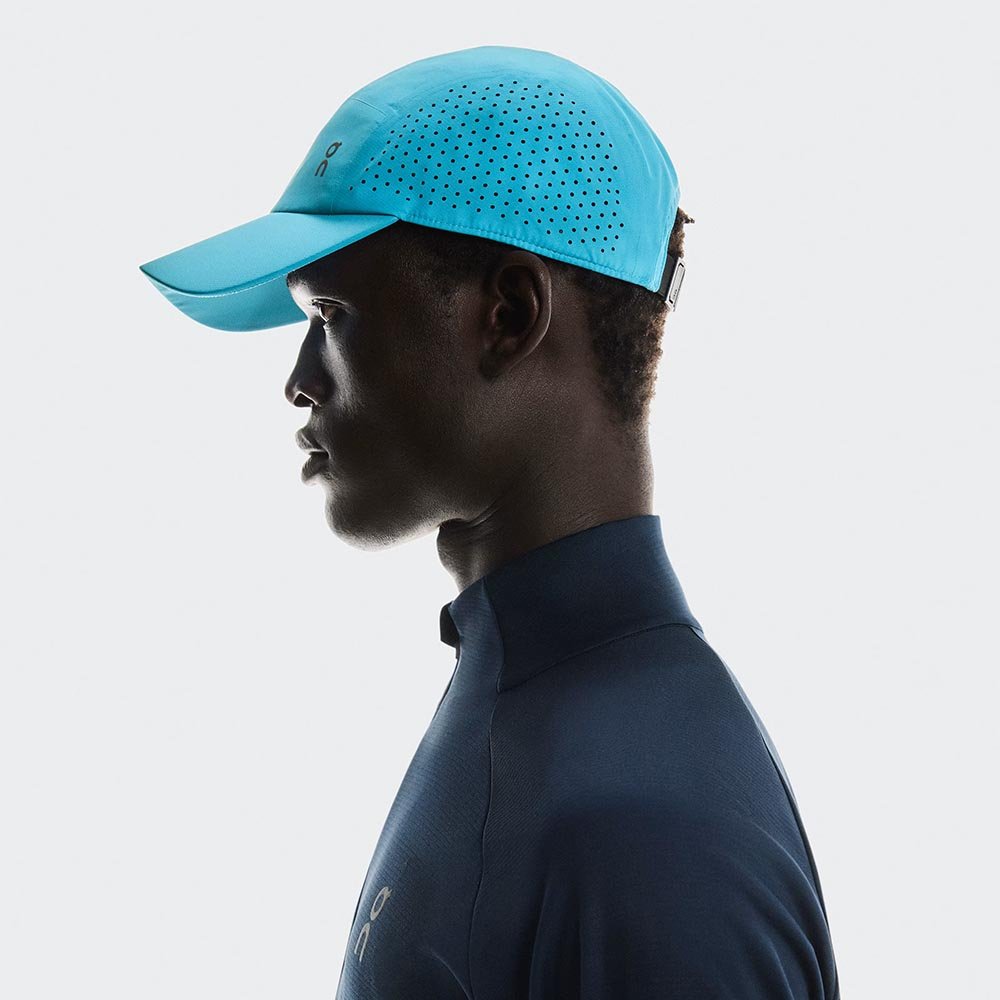 Șapcă ușoară U albastră