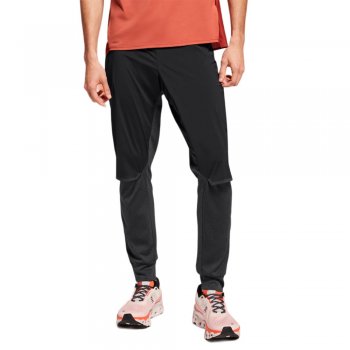 pe pantaloni de alergare m negri