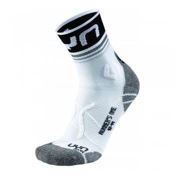 uyn woman runner's one short socks w white and black