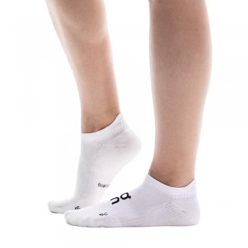 core run low 2p u socks white