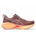 buty asics novablast 5 w bordowo-pomarańczowe